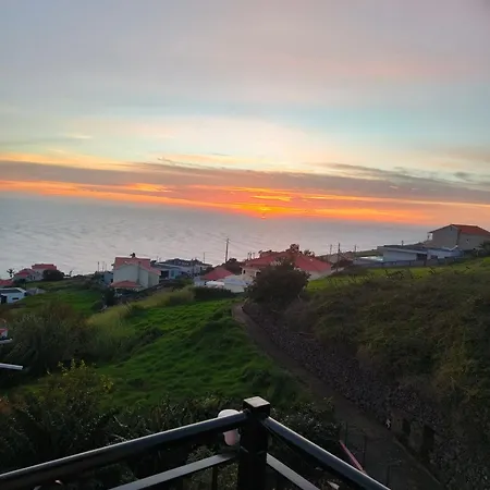 Golden Sun Refugio -calheta Lejlighed