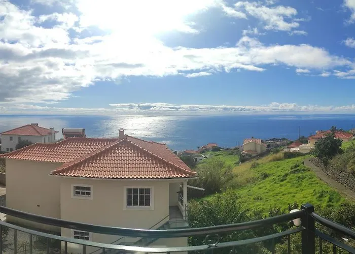 Golden Sun Refugio *