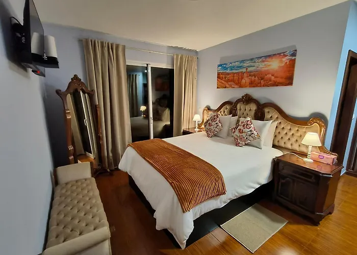 Golden Sun Refugio Estreito Da Calheta